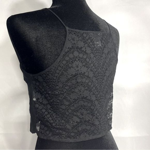 Laced Back Black Crop Top - Picture 5 of 9